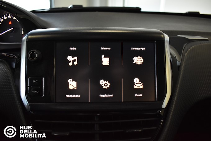 PEUGEOT 2008 PureTech 82 Allure